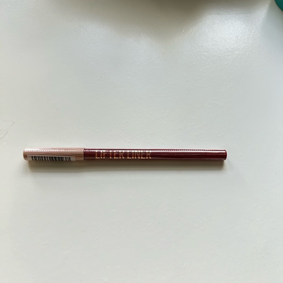 Maybelline Other - NWT Maybelline Lifter Liner lip liner in 09 Peaking 1.2g